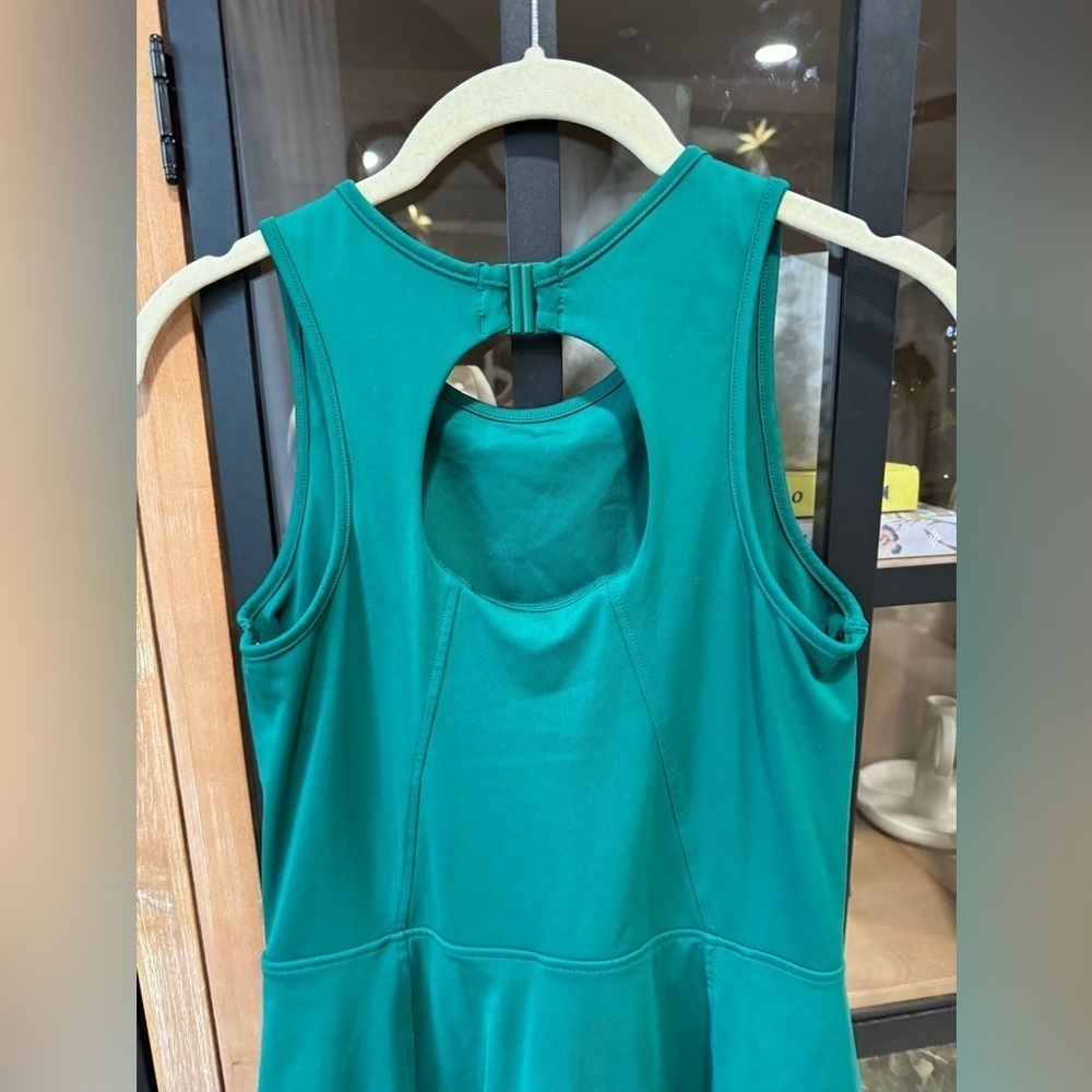 H&M exercise dress workout high neck tennis skort pockets tank emerald forest - Picture 7 of 7